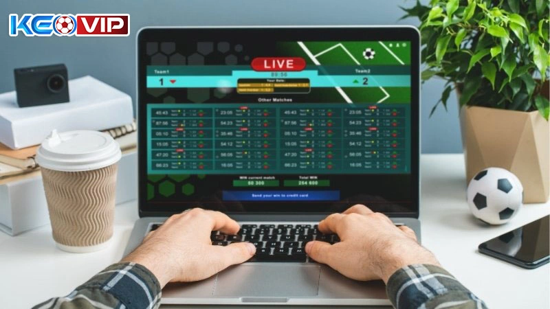Thông tin cập nhật với thời gian thực